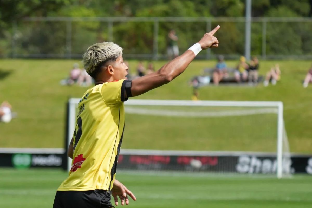 A-League Saturday: Brisbane Roar Braced for Double Challenge Against the Phoenix